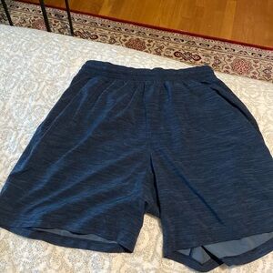 Lululemon pacebreaker shorts